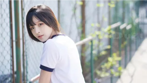 演技积累直线爬楼梯