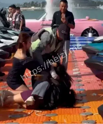 三亚摩托艇俱乐部